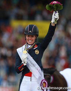 Charlotte Dujardin wins Grand Prix Special gold at the 2015 European Championships