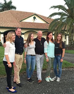 The Euro team in Florida: Vivien Niemann with her dad and coach Christoph Niemann, Antonia Arl with her dad and chaperon Joachim Arl, and Dutch young riders Dana van Lierop and Rosalie Bos