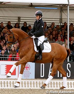 Charlotte Dujardin rode a master class on Barolo, a 9-year old Hanoverian chestnut gelding by Breitling W x Hitchcock
