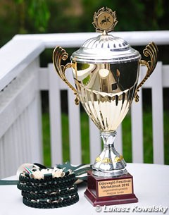 A trophy at the 2016 CDI Mariakalnok