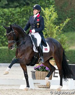 Fiona Bigwood and Atterupgaards Orthilia at the 2016 CDI Roosendaal :: Photo © Digishots