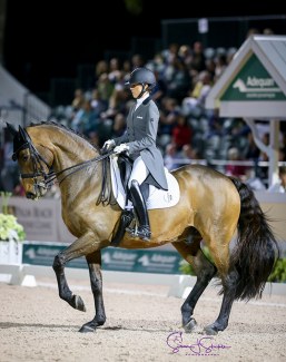 Olivia Lagoy-Weltz and Rassing's Lonoir :: Photo © Sue Stickle