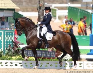 Dorothee Schneider and Showtime at the 2016 Olympic Games in Rio :: Photo © Astrid Appels
