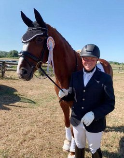 Malte Kalus and Der Donnerstag were second in the 6-year old division in Isernhagen