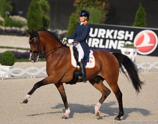 Anne Meulendijks and Avanti at the 2019 CDIO Aachen :: Photo © Astrid Appels