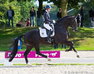 Charlotte Fry and Kjento in the 2019 Pavo Cup Semi-Finals :: Photo © Digishots
