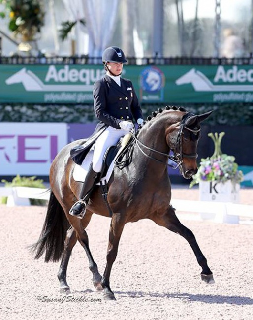 Adrienne Lyle and Horizon :: Photo © Sue Stickle