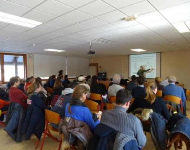 French trainers meet at a two-day seminar in Lamotte-Beuvron