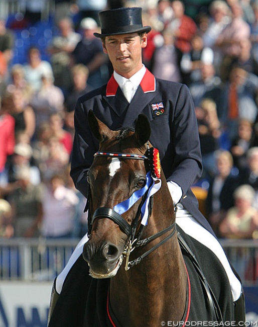 Carl Hester and Escapado at the 2005 European Dressage Championships in Hagen :: Photo © Astrid Appels