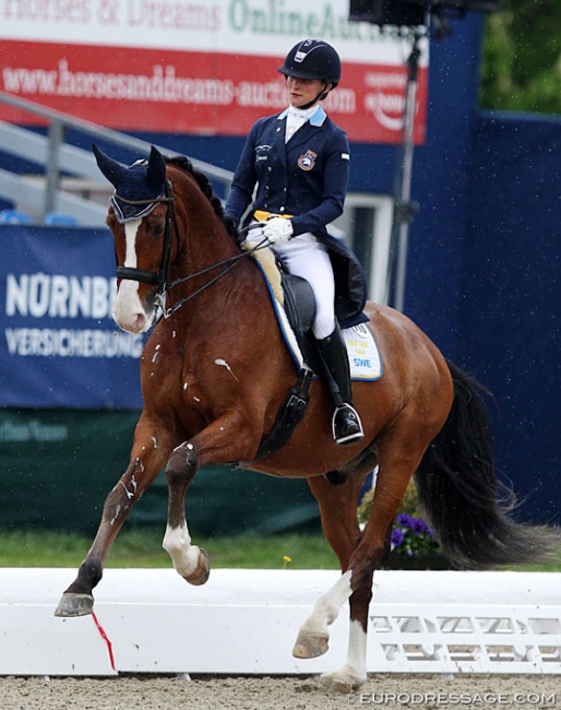 Minna Telde and Isac at the 2019 CDI Hagen "Horses & Dreams" :: Photo © Astrid Appels