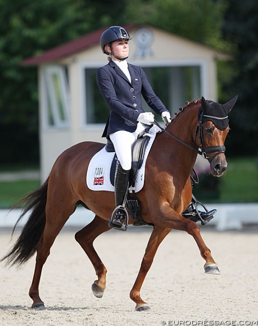 Annabella Pidgley and Ine at the 2018 CDIO-P Hagen :: Photo © Astrid Appels