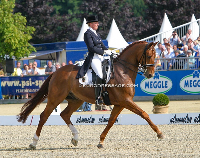 Heike Kemmer and Bonaparte at the 2005 European Championships :: Photo © Astrid Appels