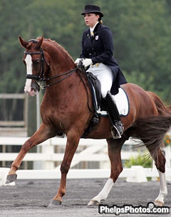 Catherine Malone and Michigan at the 2005 North American Young Riders Championships :: Photo © Mary Phelps