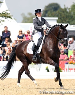 Jonna Schelstraete and Alonzo at the 2011 World Young Horse Championships in Verden :: Photo © Astrid Appels