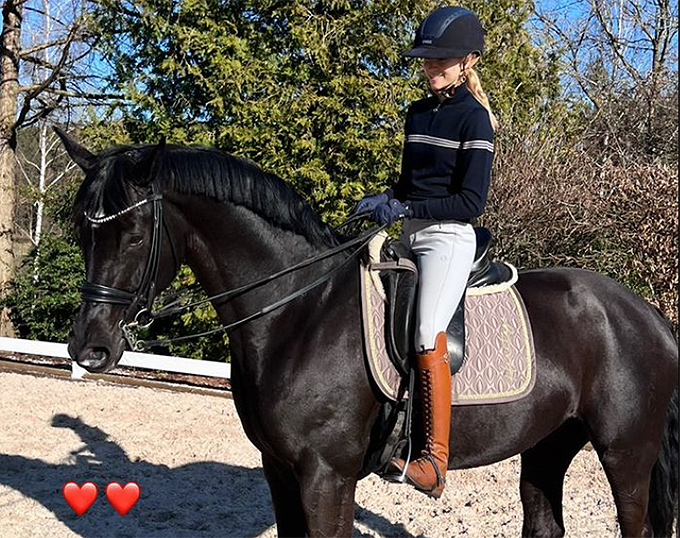 Stella Roth's Echt Stark to Continue under German Junior