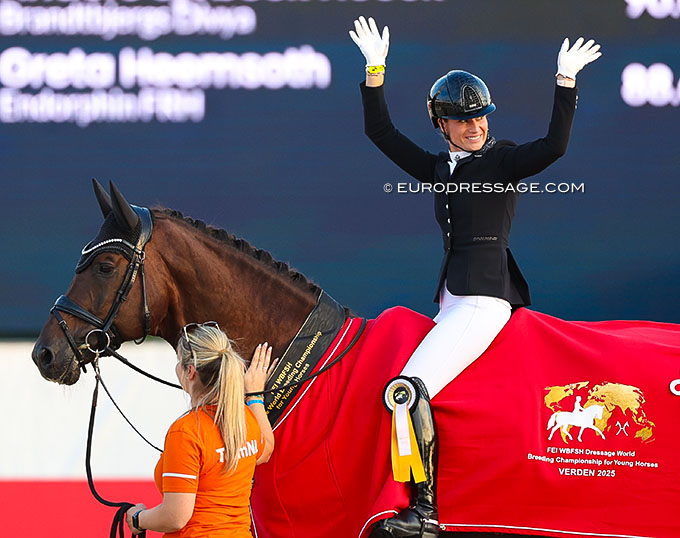 Red Viper Turns the Tables and Steals Second World Title at 2025