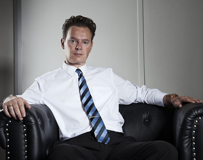 Dutch Equine Lawyer Stephan Wensing Sworn in as Lawyer in Germany
