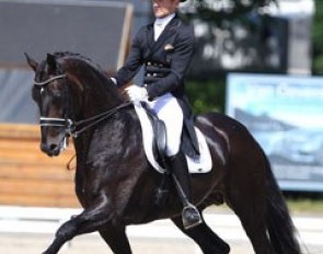 Edward Gal and Zonik at the 2017 CDI Roosendaal :: Photo © Astrid Appels