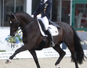 Sanneke Rothenberger and Deveraux OLD at the 2016 European Under 25 Championships :: Photo © Astrid Appels