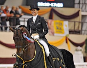 Lyndal Oatley and Sandro Boy win the World Cup Qualifier at the 2012 CDI-W Kaposvar :: Photo © Zoltán Andrássy