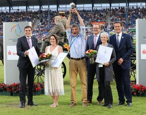 Eric Knoll wins the 2018 Silver Camera Award