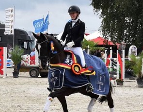Flore de Winne and San Lora win the 4-year old division at the 2018 Belgian Young Horse Championships
