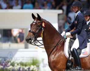 Laura Graves and Verdades :: Photo © Astrid Appels