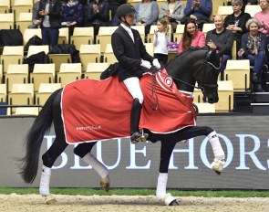Andreas Helgstrand and Queenparks Wendy win the 2019 DWB Young Horse Championships :: Photo © Ridehesten