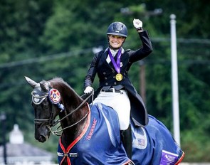 Callie Jones and Don Philippo :: Photo © Andrea Evans