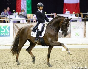Anush Agarwalla and Sir Caramello at the 2019 CDI Oldenburg :: Photo © LL-foto