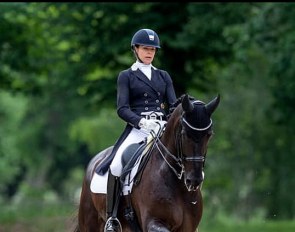 Sandra Nuxoll on Bonheur de la Vie at the 2019 Nurnberger Qualifier in Redefin :: Photo © Stefan Lafrentz