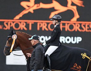 Eva Möller and So Unique win the 4-year old pilot project at the 2019 World Young Horse Championships :: Photo © Astrid Appels