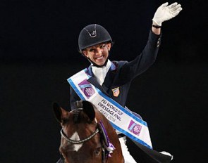 Laura Graves and Verdades at the 2018 World Cup Finals in Paris :: Photo © Astrid Appels