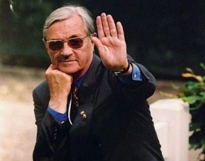 Heinz Schütte at the 1995 European Dressage Championships in Mondorf-les-Bains :: Photo © Elisabeth Weiland