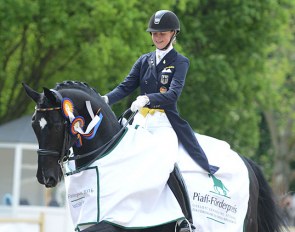 Sanneke Rothenberger and Deveraux in 2016