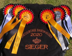 Ribbons and winner's cooler at the 2020 CDN Babenhausen