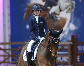 Amber Schelstraete and Burberry at the 2020 CDI Lier :: Photo © Astrid Appels