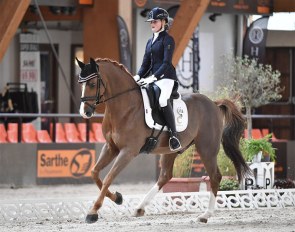 Fleur Weijkamp and Don Amour de Hus win the Children division at the 2020 French Youth Riders Championships :: Photo © Les Garennes
