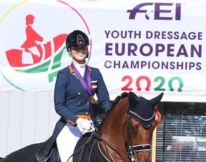 Daphne van Peperstraten wins kur gold at the 2020 European Young Riders Championships :: Photo © Astrid Appels