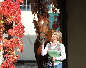 Nadine Capellmann and Elvis VA at their home in Wurselen, Germany :: Photo © Barbara Schnell
