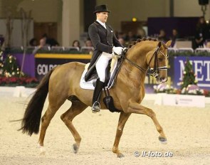 Matthias Bouten and Bodyguard at the 2017 Nurnberger Burgpokal Finals in Frankfurt :: Photo © LL-foto
