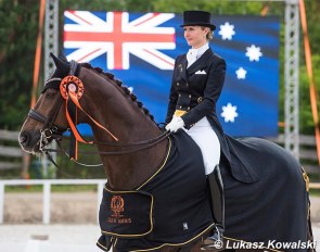 Kristy Oatley and Du Soleil :: Photo © Lukasz Kowalski