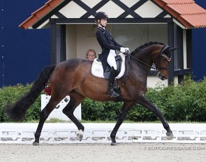 Lucie-Anouk Baumgurtel and Sweetheart at the 2019 CDIO-J Hagen :: Photo © Astrid Appels