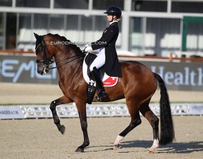 Charlotta Rogerson on Famora at the 2021 European Under 25 Championships in Hagen :: Photo © Astrid Appels
