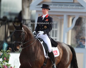 Laura Tomlinson and Rosalie B at the 2016 CDI Wellington :: Photo © Astrid Appels