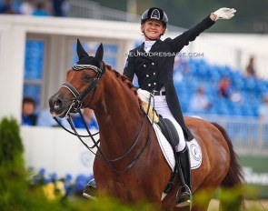 Julie Brougham and Vom Feinsten at the 2018 World Equestrian Games :: Photo © Astrid Appels