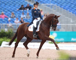 Madeleine Witte-Vrees and Cennin at the 2018 World Equestrian Games :: Photo © Astrid Appels