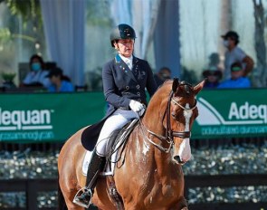 Tinne Vilhelmson-Silfvén and Devanto at the 2022 CDI-W Wellington :: Photo © Sue Stickle