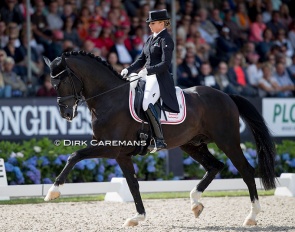 Sezuan at the highpoint of his career, winning his third World Champion's title with Dorothee Schneider :: Photo © Dirk Caremans