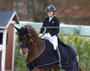 Thilde Rude Hare and Fred the Red at the 2022 CDI Sint-Truiden :: Photo © Astrid Appels